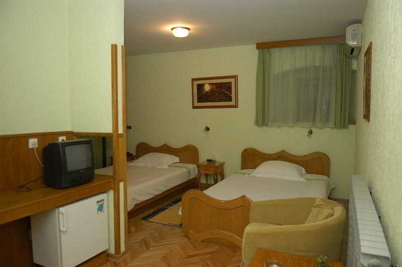 Hotel Marija Kotor Bagian luar foto