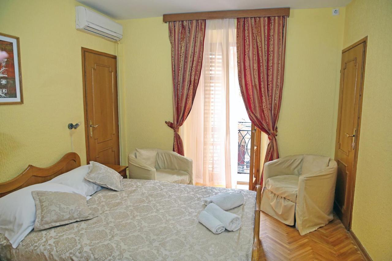 Hotel Marija Kotor Bagian luar foto