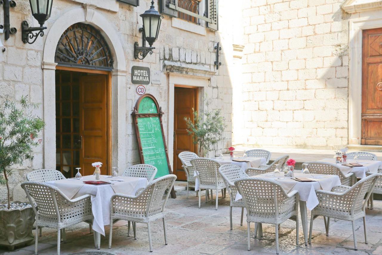 Hotel Marija Kotor Bagian luar foto