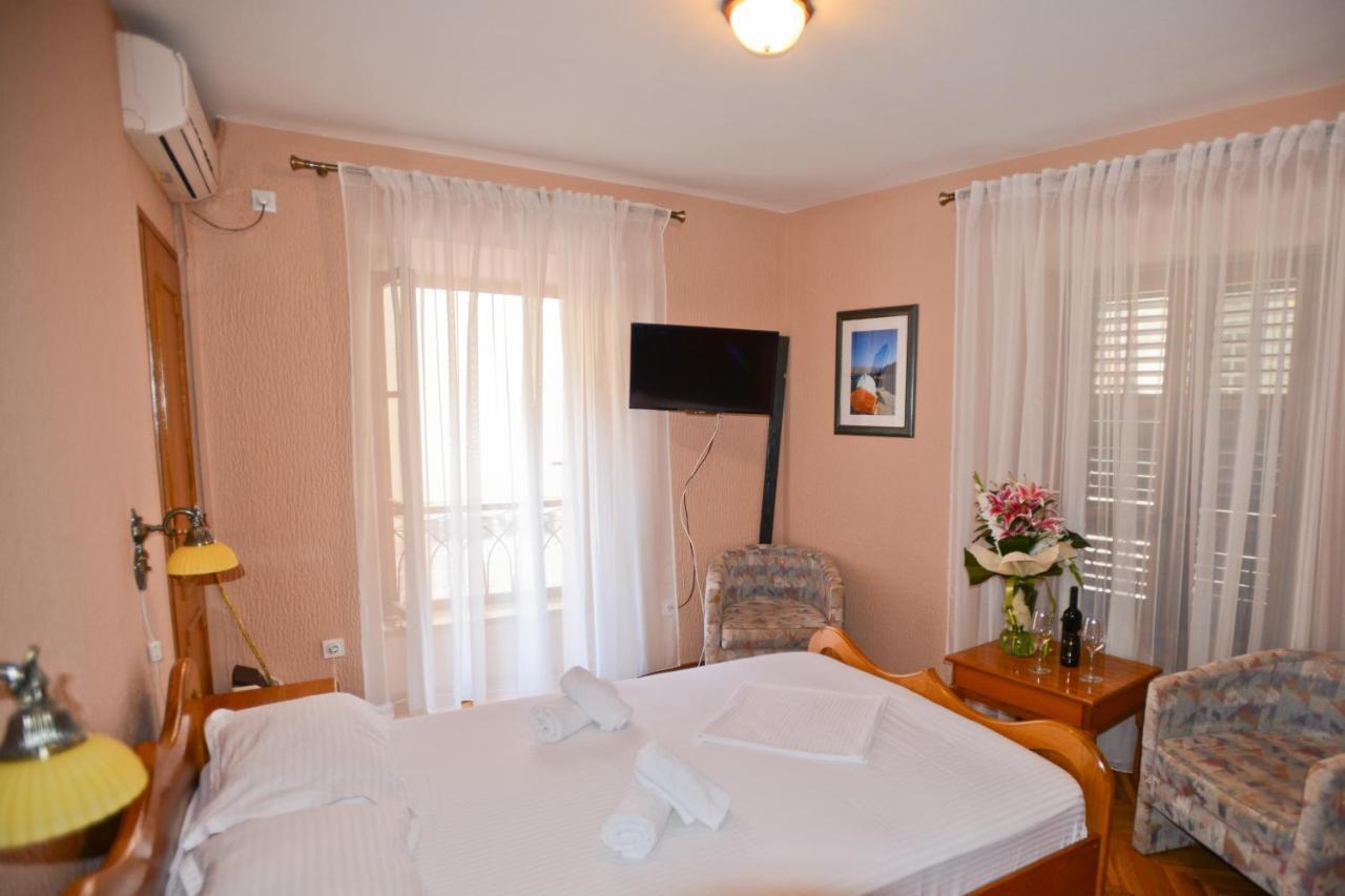 Hotel Marija Kotor Bagian luar foto